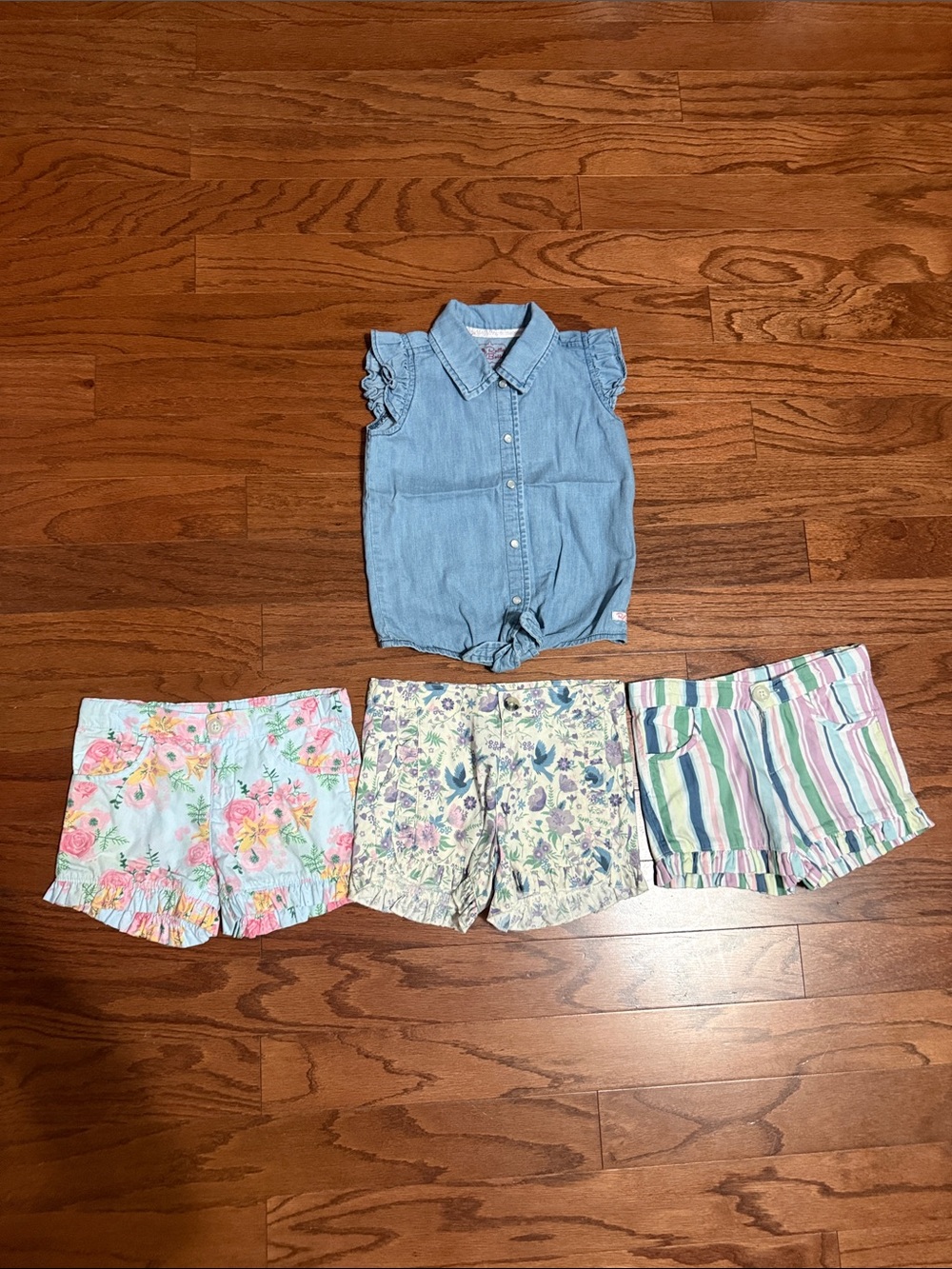 Ruffle Butts top and shorts